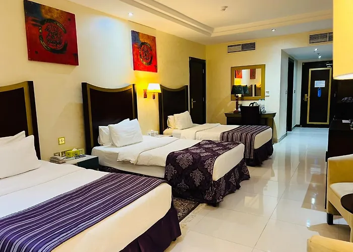 Tourist Hotel